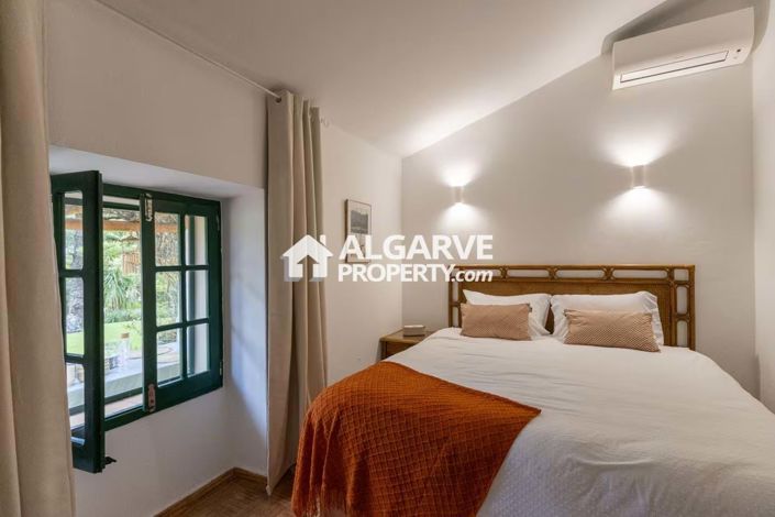 Image No.55-7 Bed Villa for sale