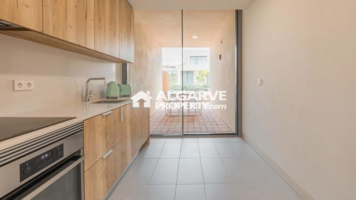 Image No.19-2 Bed Apartment for sale