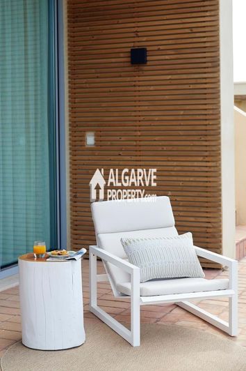 Image No.26-2 Bed Apartment for sale