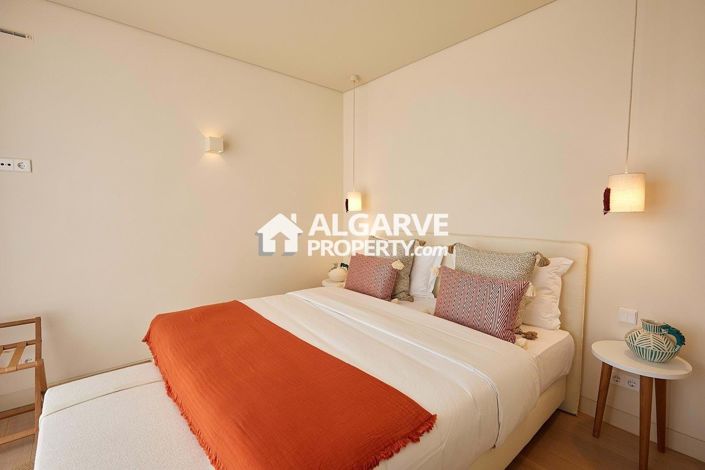 Image No.11-3 Bed Apartment for sale