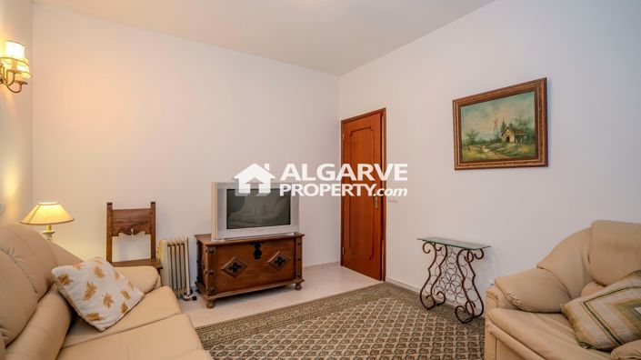 Image No.15-5 Bed Villa for sale