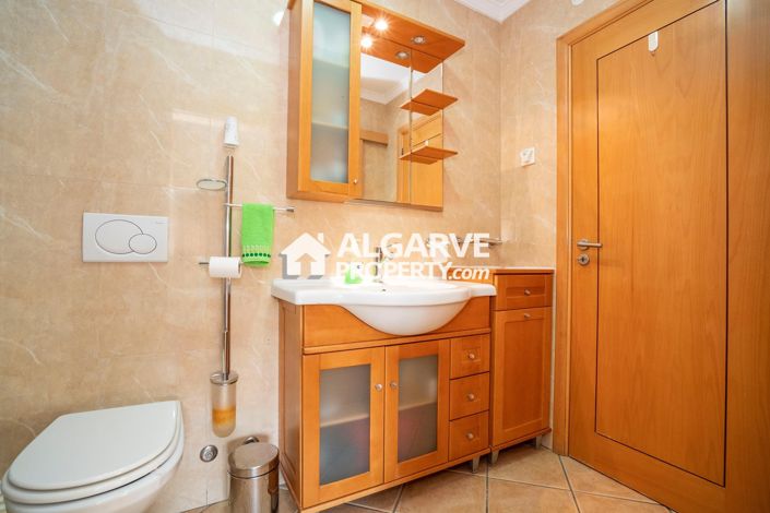 Image No.29-5 Bed Villa for sale