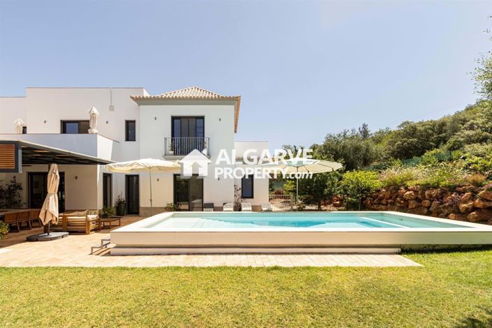 Image No.11-4 Bed Villa for sale