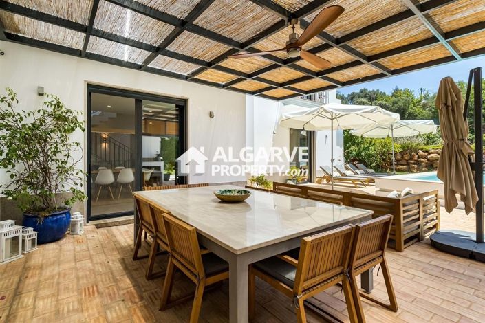 Image No.37-4 Bed Villa for sale