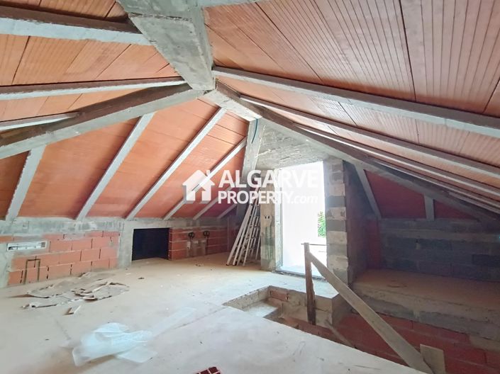 Image No.30-4 Bed Villa for sale