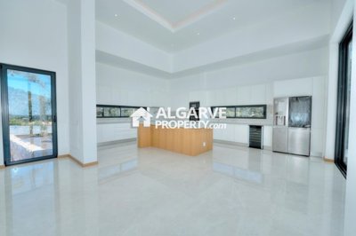 3-11088-78d1f4f8b6655591b02d22fabb36a692d73cc