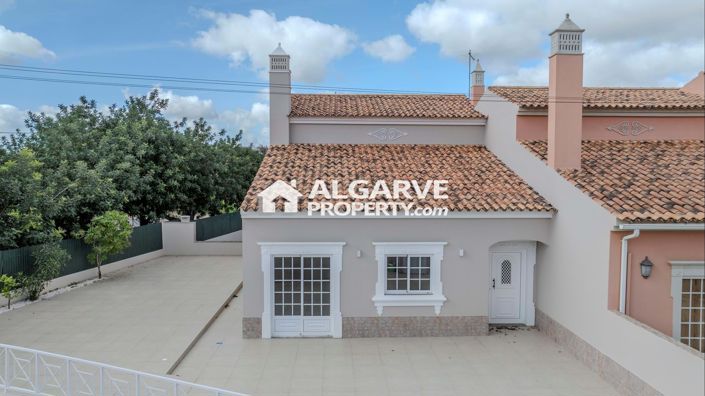 Image No.4-Maison de ville de 3 chambres à vendre à Loule