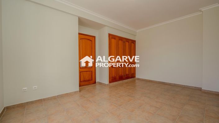 Image No.8-Maison de ville de 3 chambres à vendre à Loule