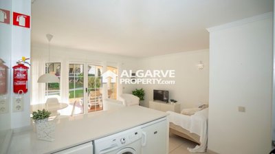 3-11805-78d1f4f8b6655591b02d22fabb36a692d73cc