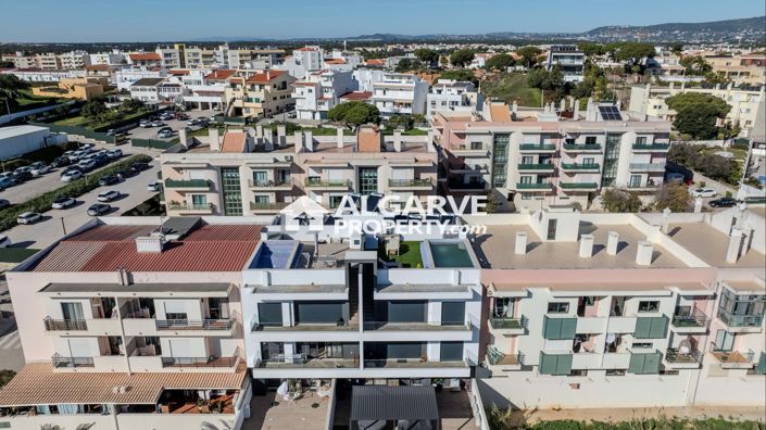 Image No.19-3 Bed Apartment for sale