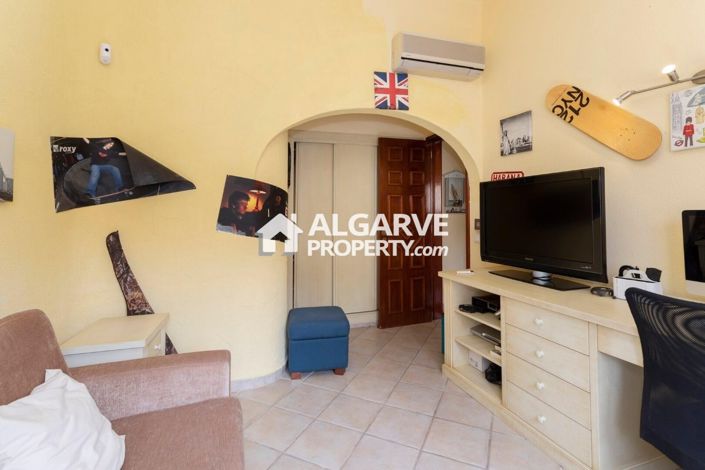 Image No.22-3 Bed Villa for sale