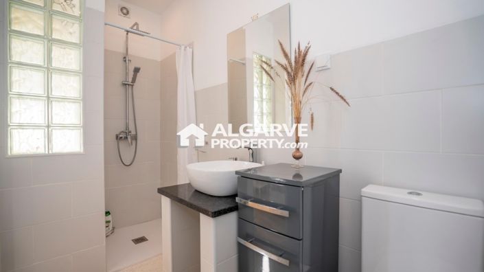 Image No.20-4 Bed Villa for sale