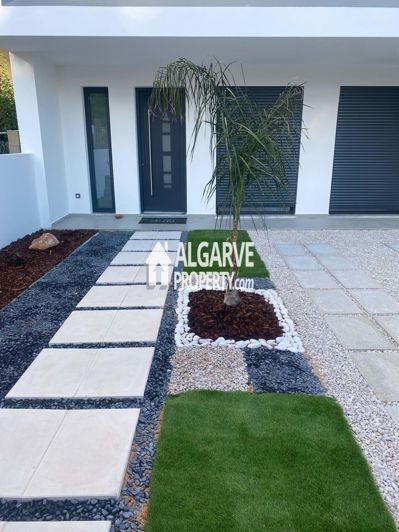 Image No.15-3 Bed Villa for sale