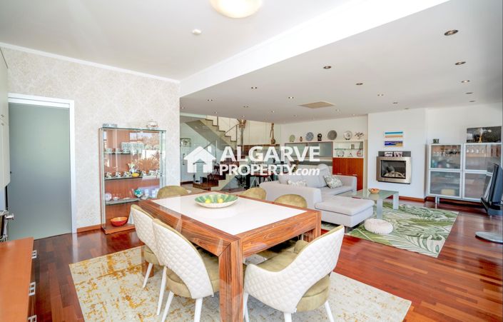 Image No.14-3 Bed Villa for sale