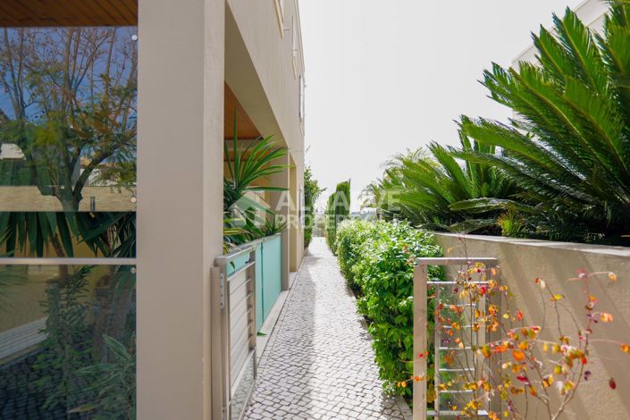 Image No.31-3 Bed Villa for sale