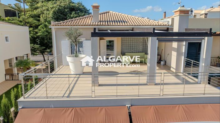 Image No.32-3 Bed Villa for sale