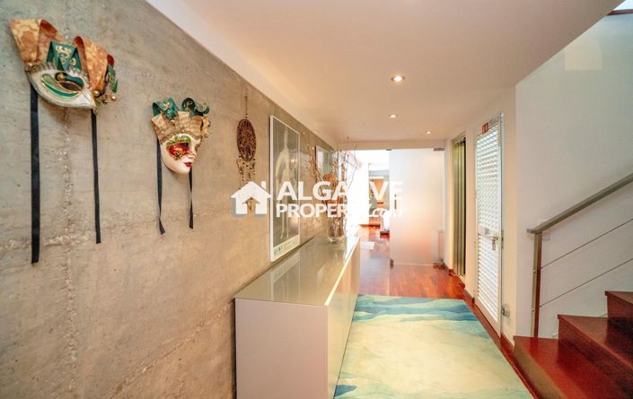 Image No.35-3 Bed Villa for sale