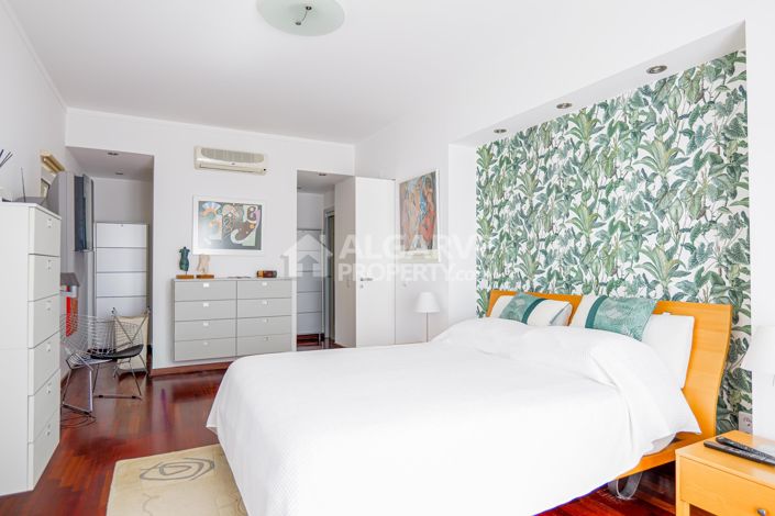 Image No.4-3 Bed Villa for sale