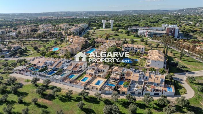 Image No.45-3 Bed Villa for sale