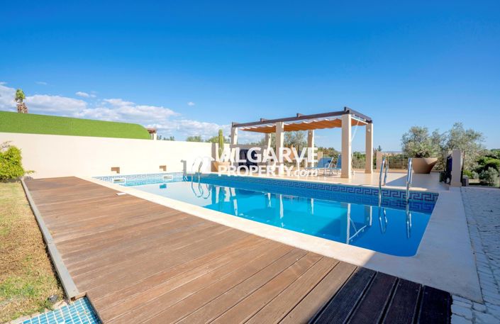 Image No.9-3 Bed Villa for sale