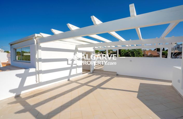 Image No.11-Villa de 4 chambres à vendre à Vilamoura