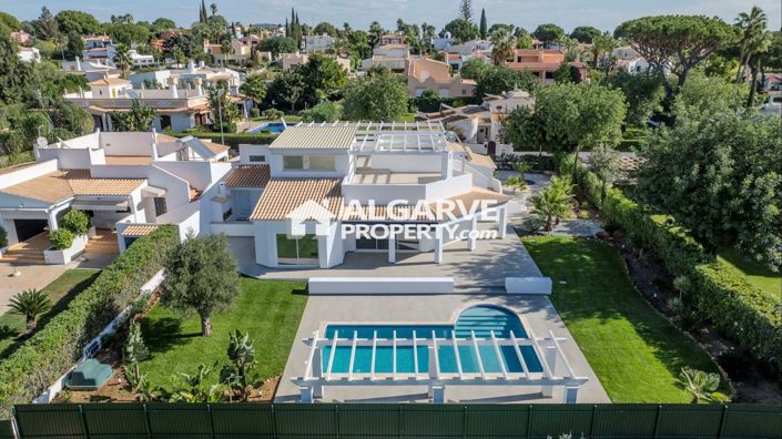 Image No.14-Villa de 4 chambres à vendre à Vilamoura