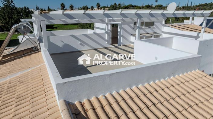 Image No.8-Villa de 4 chambres à vendre à Vilamoura
