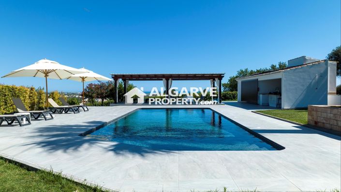 Image No.1-5 Bed Villa for sale