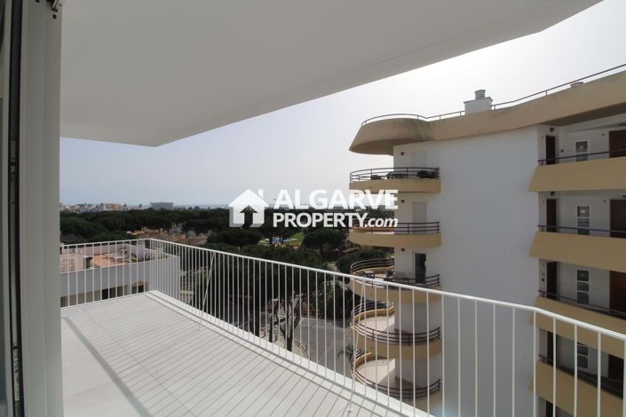 Image No.20-3 Bed Apartment for sale