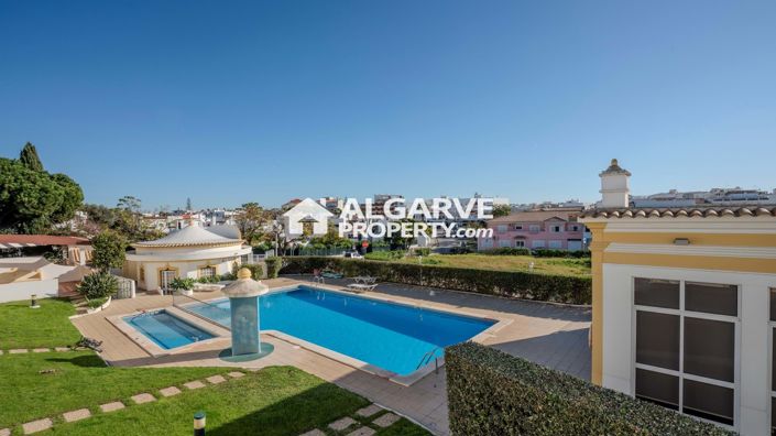 Image No.17-2 Bed Townhouse for sale