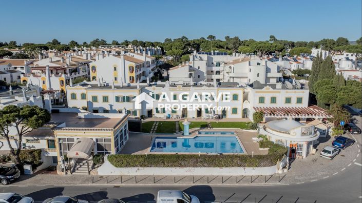 Image No.23-2 Bed Townhouse for sale