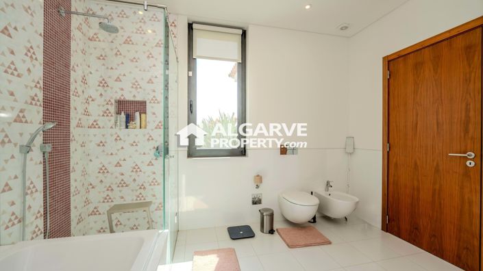 Image No.13-Villa de 4 chambres à vendre à Almancil