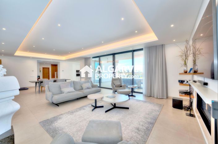 Image No.2-Villa de 4 chambres à vendre à Almancil