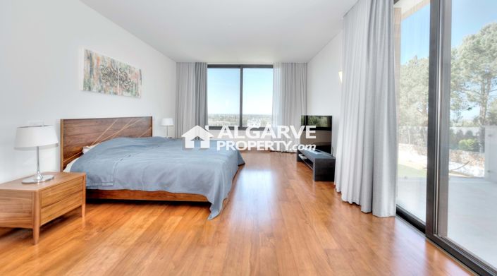 Image No.8-Villa de 4 chambres à vendre à Almancil