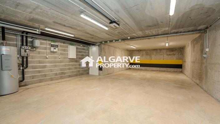 Image No.27-3 Bed Semi-Detached for sale