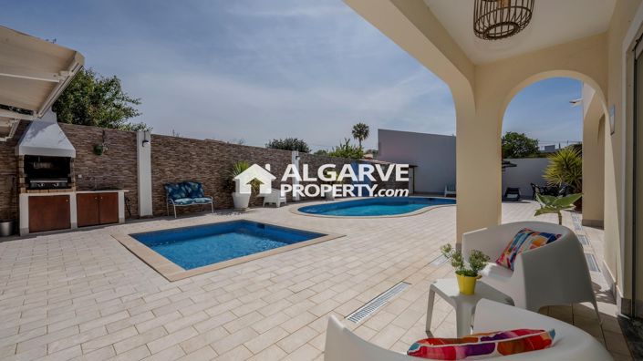 Image No.41-Villa de 5 chambres à vendre à Loule