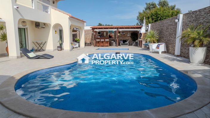 Image No.56-Villa de 5 chambres à vendre à Loule