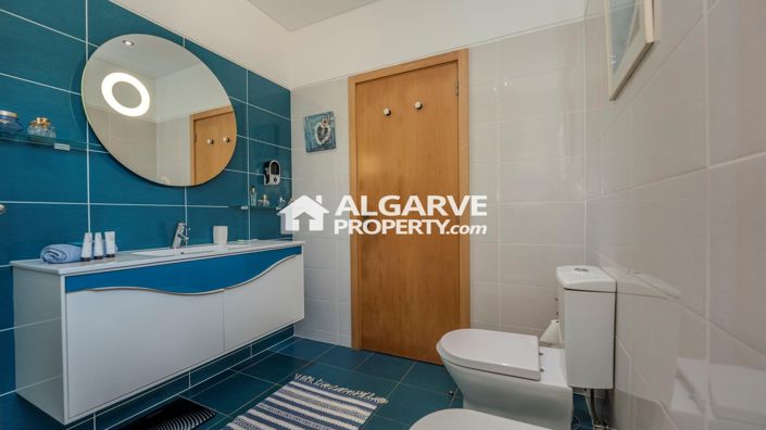 Image No.9-Villa de 5 chambres à vendre à Loule