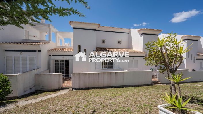 Image No.6-3 Bed Townhouse for sale