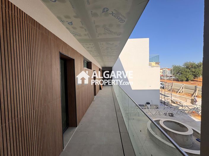 Image No.19-2 Bed Apartment for sale