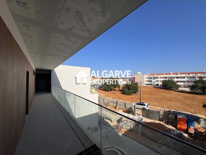 Image No.21-2 Bed Apartment for sale