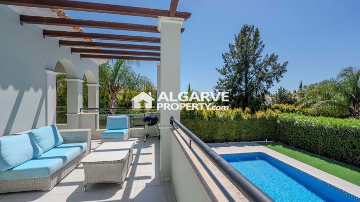 Image No.10-4 Bed Villa for sale