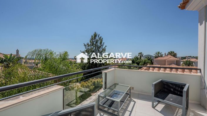 Image No.31-4 Bed Villa for sale