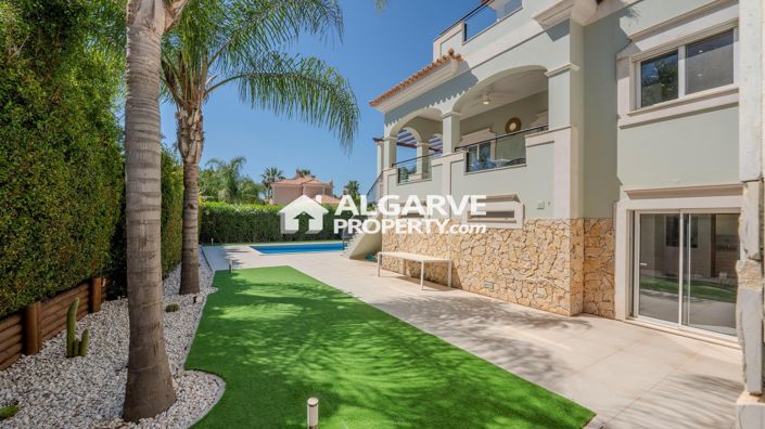 Image No.32-4 Bed Villa for sale