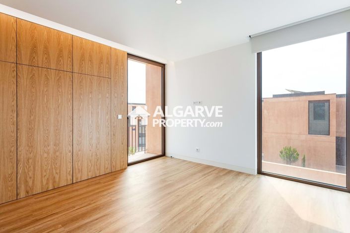 Image No.19-Jumelé de 3 chambres à vendre à Vilamoura