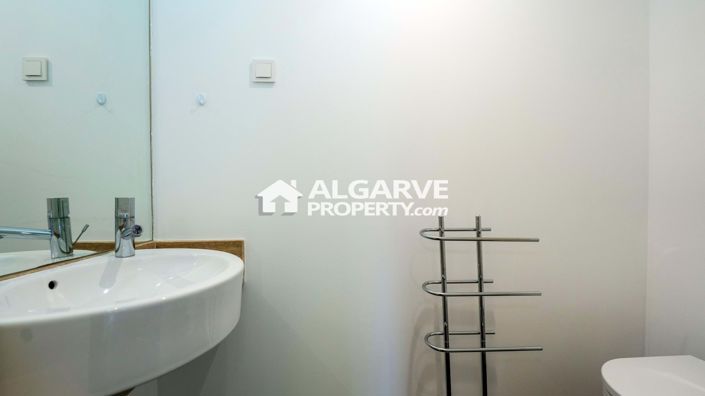 Image No.17-1 Bed Apartment for sale