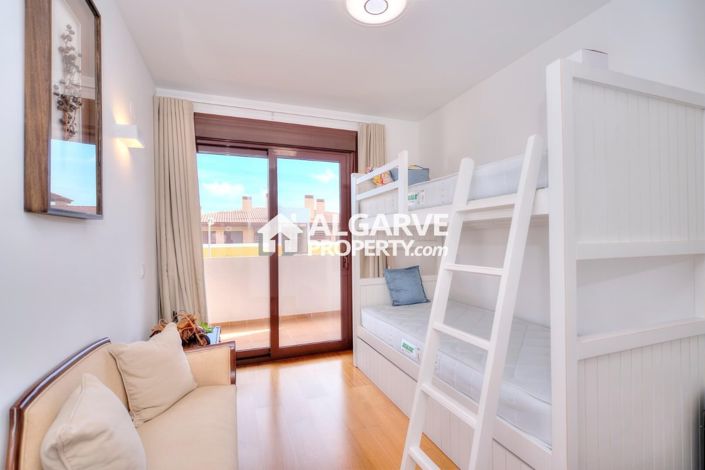 Image No.12-2 Bed Apartment for sale