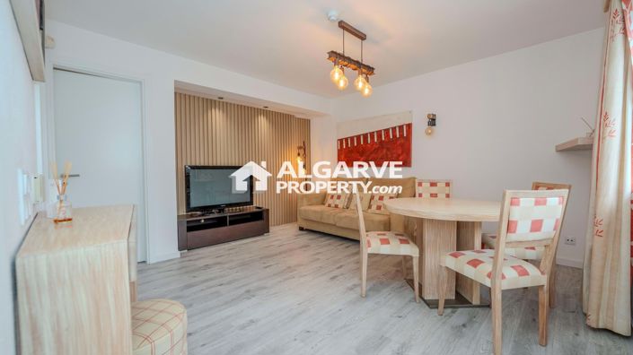 Image No.1-1 Bed Villa for sale