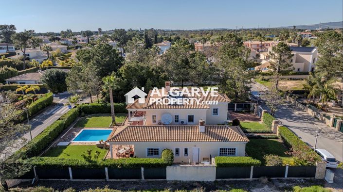 Image No.44-4 Bed Villa for sale