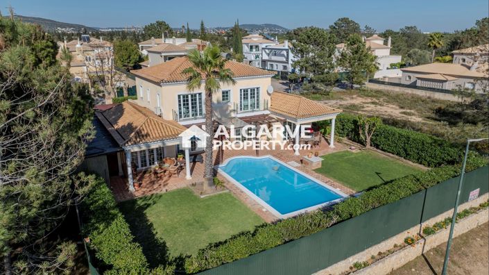 Image No.48-4 Bed Villa for sale